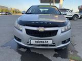 Chevrolet Cruze 2011 года за 3 700 000 тг. в Актобе – фото 2