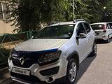 Renault Sandero 2015 года за 1 600 000 тг. в Шымкент