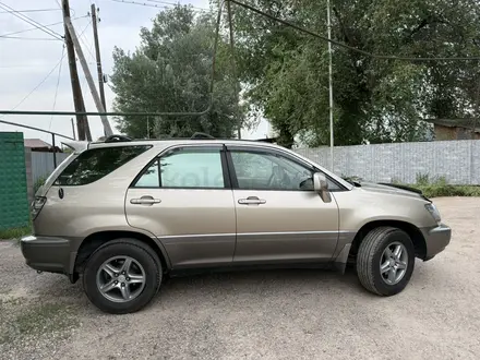 Lexus RX 300 1999 года за 5 550 000 тг. в Алматы – фото 7