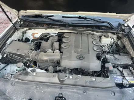 Toyota 4Runner 2012 года за 16 000 000 тг. в Алматы – фото 19