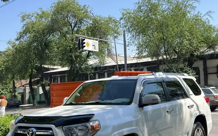 Toyota 4Runner 2012 года за 16 000 000 тг. в Алматы