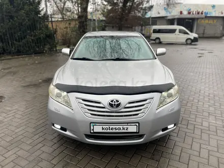 Toyota Camry 2007 года за 6 500 000 тг. в Алматы – фото 2