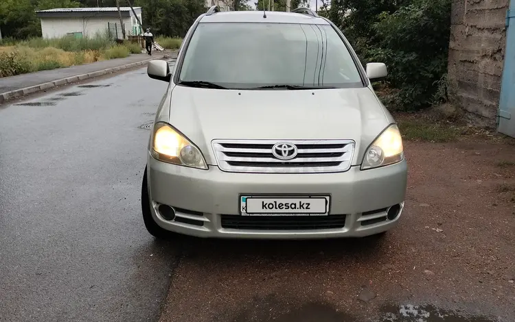 Toyota Avensis Verso 2001 года за 4 000 000 тг. в Караганда