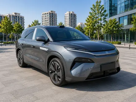 BYD Tang L, 2025
