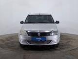 Renault Logan 2015 года за 2 390 000 тг. в Астана – фото 2