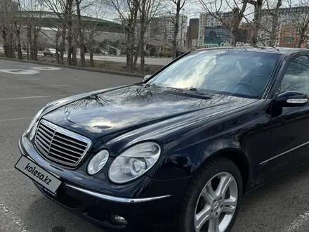 Mercedes-Benz E 350 2005 года за 8 600 000 тг. в Астана – фото 3