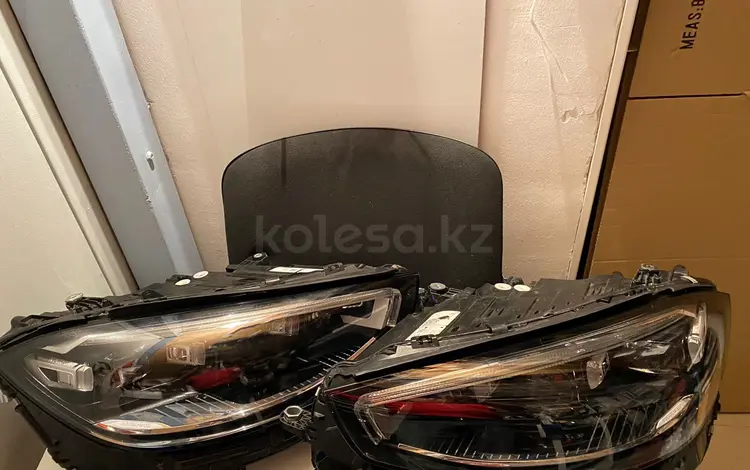 Фара правая левая Mercedes S223 223 w223 led за 350 000 тг. в Астана