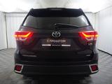 Toyota Highlander 2018 года за 18 100 000 тг. в Алматы – фото 4