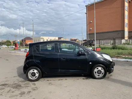 Chevrolet Spark 2013 года за 3 500 000 тг. в Кокшетау – фото 4