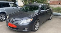 Toyota Camry 2010 года за 7 350 000 тг. в Астана – фото 2