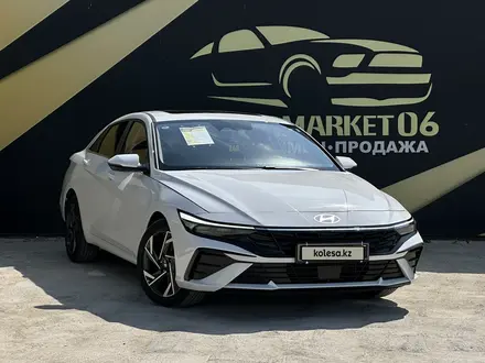 Hyundai Elantra 2022 года за 9 990 000 тг. в Атырау – фото 3