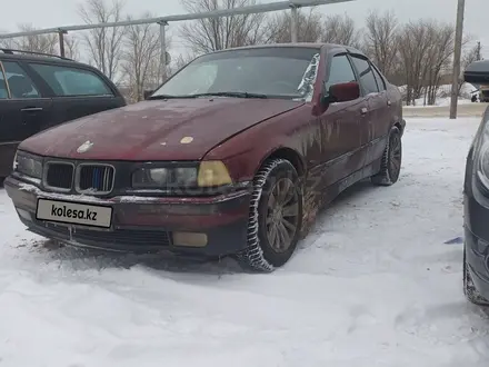 BMW 318 1997 года за 1 200 000 тг. в Актау – фото 2