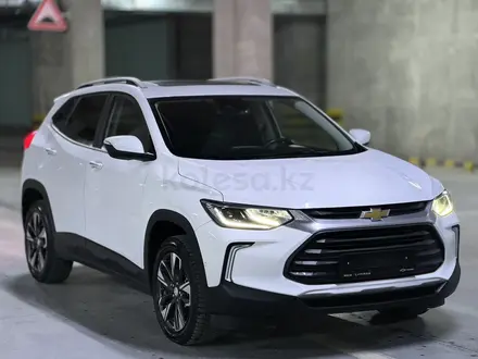 Chevrolet Tracker 2023 года за 10 000 000 тг. в Шымкент