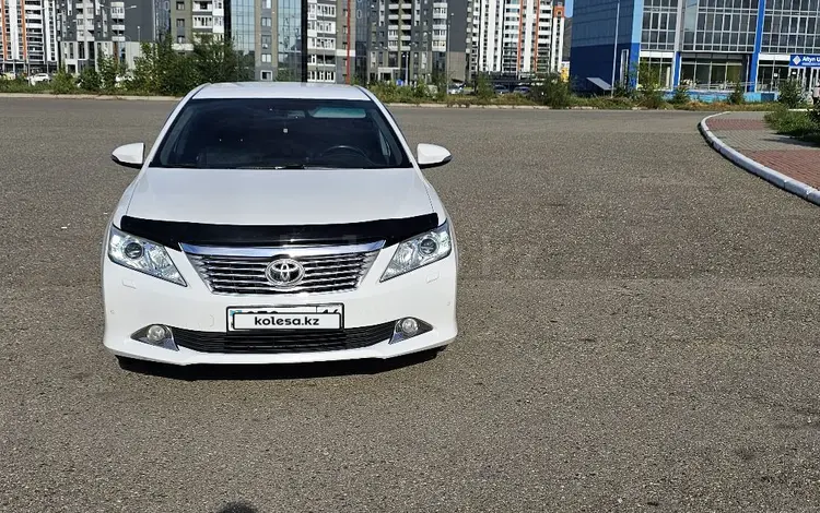 Toyota Camry 2013 годаfor10 700 000 тг. в Усть-Каменогорск