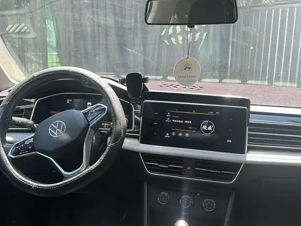 Volkswagen Tiguan 2022 года за 13 500 000 тг. в Алматы – фото 6