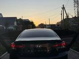 Hyundai Elantra 2019 года за 7 700 000 тг. в Актобе – фото 4