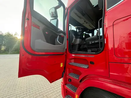 Scania  S-Series 2020 года за 58 000 000 тг. в Алматы – фото 19
