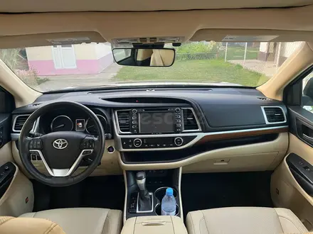 Toyota Highlander 2019 годаүшін13 600 000 тг. в Шымкент – фото 8