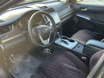 Toyota Camry 2014 года за 8 000 000 тг. в Атырау – фото 7