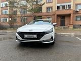 Hyundai Elantra 2023 года за 12 050 000 тг. в Астана – фото 2