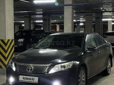 Toyota Camry 2013 года за 8 500 000 тг. в Астана – фото 2