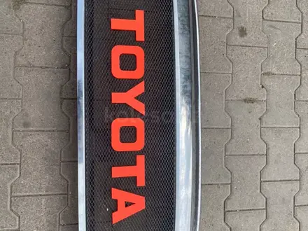 Решетка радиатора Toyota Tundra 2007-2009гг за 90 000 тг. в Астана