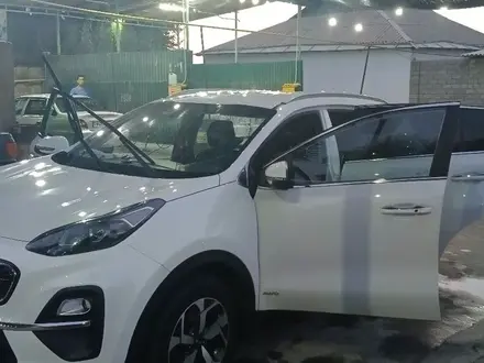 Kia Sportage 2021 года за 10 500 000 тг. в Шымкент – фото 2