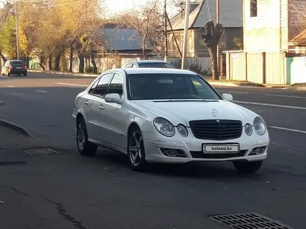 Mercedes-Benz E 320 2003 года за 8 500 000 тг. в Актобе