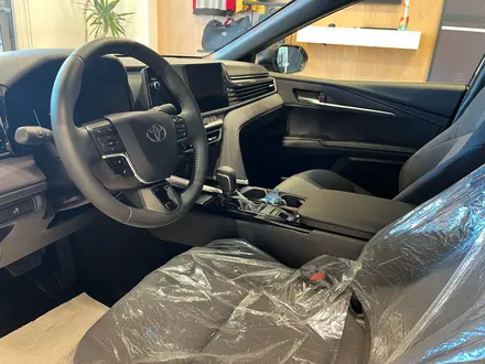 Toyota Camry Elegance 2025 года за 18 690 000 тг. в Караганда – фото 7