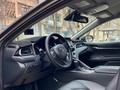 Toyota Camry 2022 годаүшін14 000 000 тг. в Тараз – фото 6
