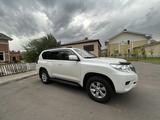 Toyota Land Cruiser Prado 2018 года за 23 500 000 тг. в Астана – фото 2