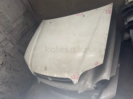 Капот Субару легаси оутбэк за 50 000 тг. в Караганда