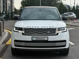 Land Rover Range Rover 2024 года за 165 500 000 тг. в Алматы – фото 2