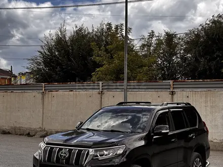 Toyota Land Cruiser Prado 2023 года за 27 100 000 тг. в Караганда