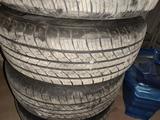 Резина с дисками за 300 000 тг. в Алматы