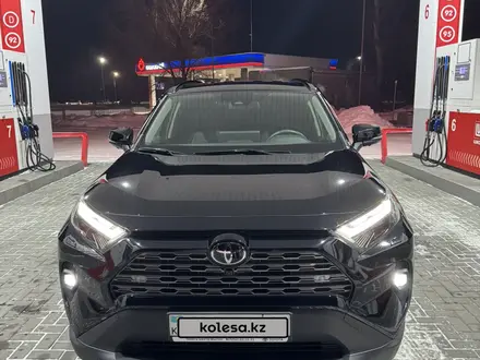 Toyota RAV4 2023 года за 21 000 000 тг. в Усть-Каменогорск – фото 2