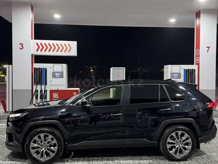 Toyota RAV4 2023 года за 21 000 000 тг. в Усть-Каменогорск – фото 6