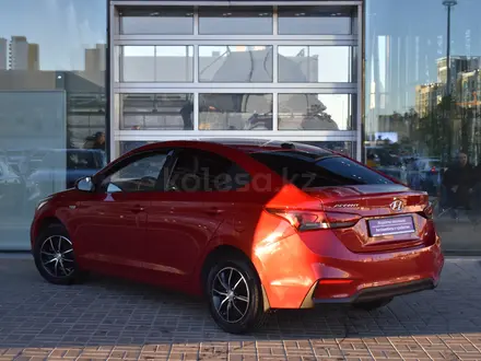 Hyundai Accent 2019 года за 7 600 000 тг. в Астана – фото 3