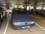 Volkswagen Passat 1993 года за 1 450 000 тг. в Астана