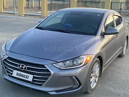 Hyundai Elantra 2018 года за 5 000 000 тг. в Атырау – фото 14