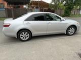 Toyota Camry 2010 года за 6 900 000 тг. в Талдыкорган – фото 2