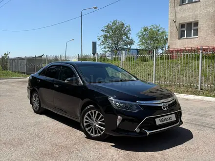 Toyota Camry 2015 года за 9 500 000 тг. в Алматы