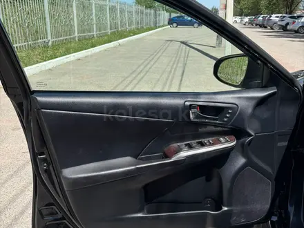 Toyota Camry 2015 года за 9 500 000 тг. в Алматы – фото 18