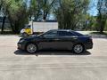 Toyota Camry 2015 года за 9 500 000 тг. в Алматы – фото 8