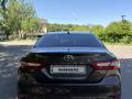 Toyota Camry 2018 года за 13 300 000 тг. в Алматы – фото 12