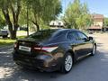 Toyota Camry 2018 года за 13 300 000 тг. в Алматы – фото 13