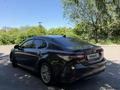 Toyota Camry 2018 года за 13 300 000 тг. в Алматы – фото 3
