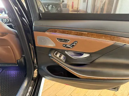 Mercedes-Benz S 63 AMG 2014 года за 30 000 000 тг. в Астана – фото 12