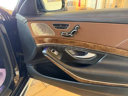 Mercedes-Benz S 63 AMG 2014 года за 30 000 000 тг. в Астана – фото 13