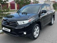 Toyota Highlander 2013 года за 14 700 000 тг. в Астана